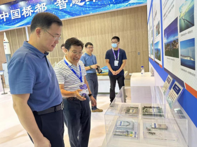 光迅科技与小木虫携手开启科技创新新征程