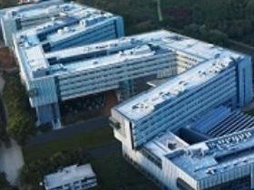 光迅科技VS华工科技，巅峰技术对决一触即发