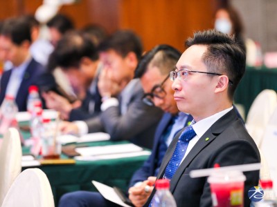 光迅科技，创新领航，塑造信产业新格局