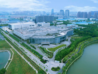 迅光智能科技投影，引领未来家庭影院新潮流