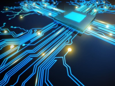 光迅科技，技术突破助力信产业迈向新