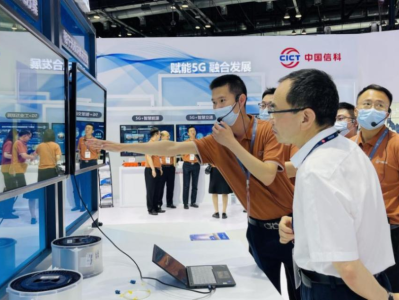 光迅科技vs华工科技，技术创新巅峰对决