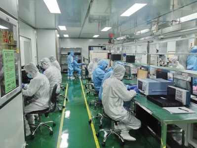 光迅科技携手中科光芯，共创信行业新