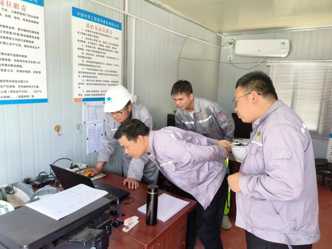 高科技厂建厂风险解析，挑战与应对策略,第1张