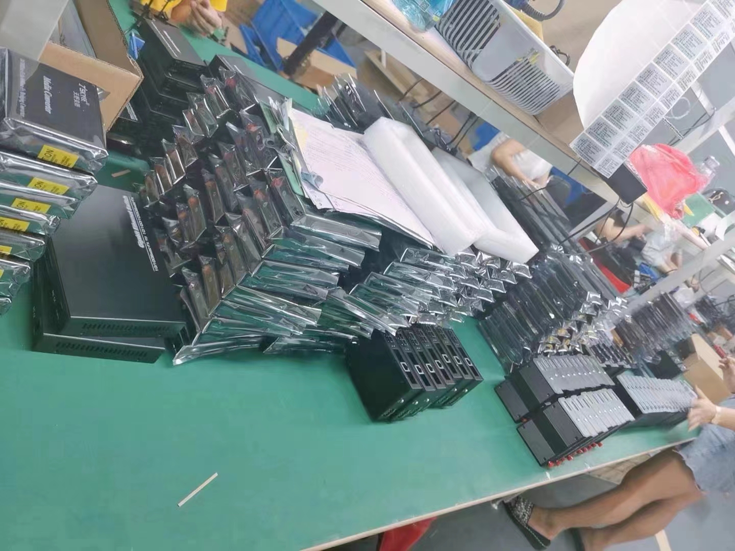 光迅科技厂长联系方式大揭秘，科技之光引领未来之路,光迅科技图示,光迅科技厂长电话,第1张